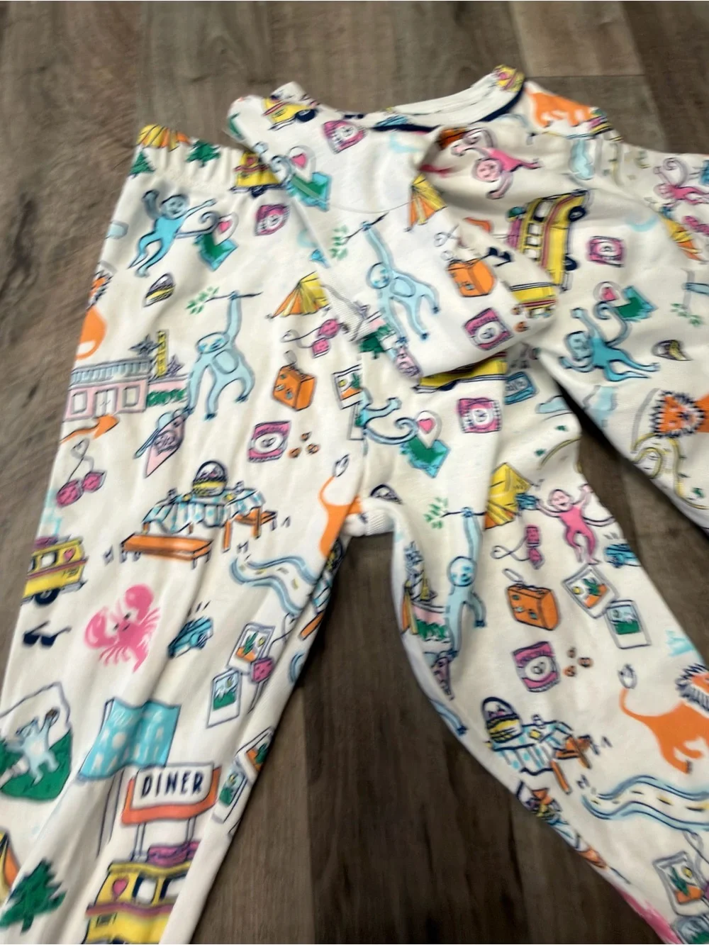Roller Rabbit x Target Toddler Pajama Set – NWT 2T Adventure Print 100% cotton